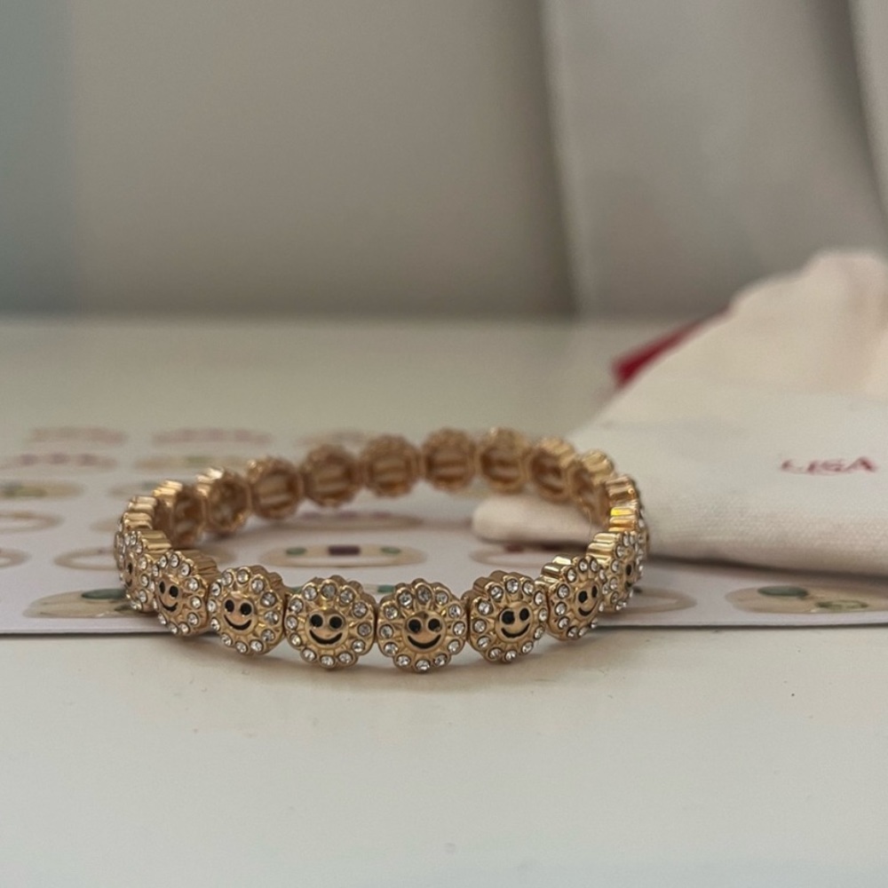 Lisa Gozlan Smiley Daisy Bracelet